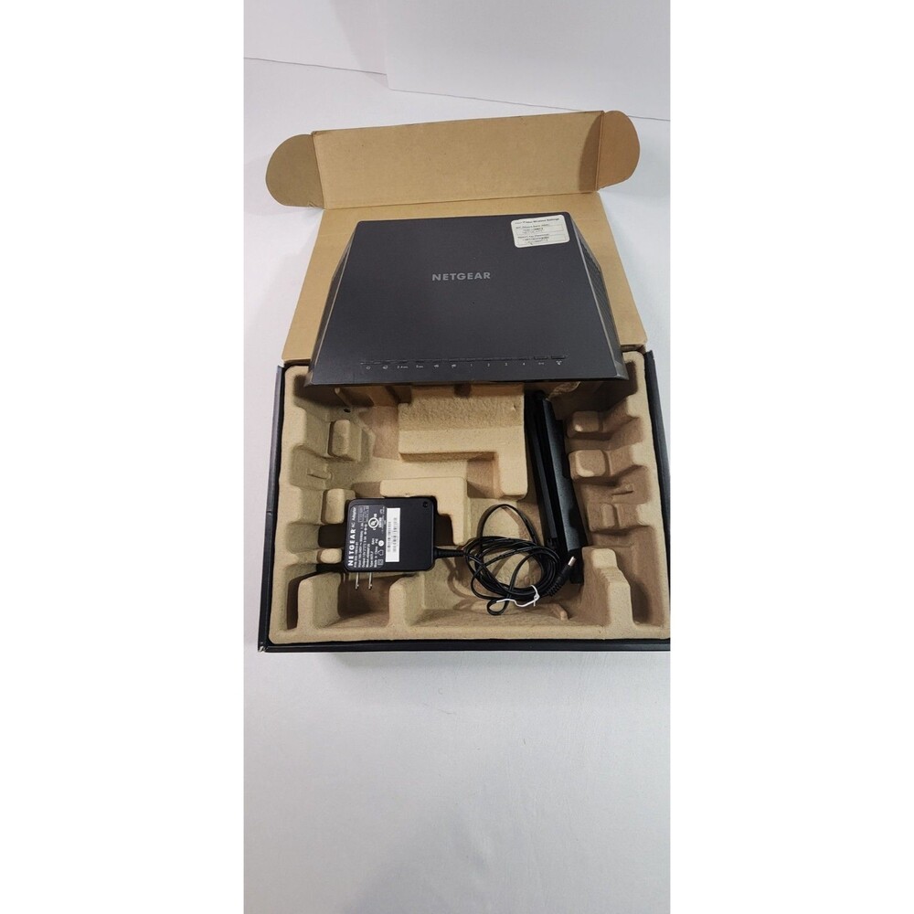 Netgear Nighthawk AC1900 Dual Core Smart WiFi Router R7000 OPEN BOX - Picture 2 of 2